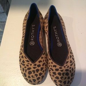 Rothys Leopard Spotted Flats RETIRED and RARE!!